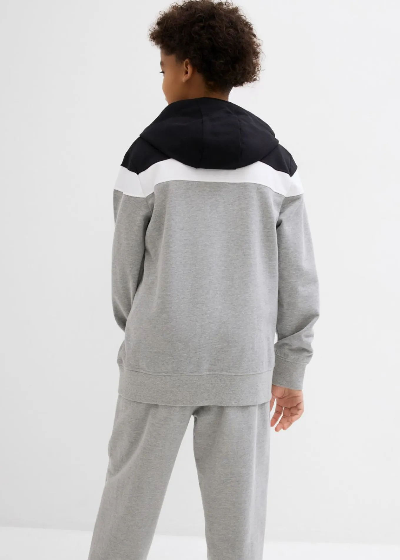 Chaqueta de chándal con capucha en suave mezcla de algodón