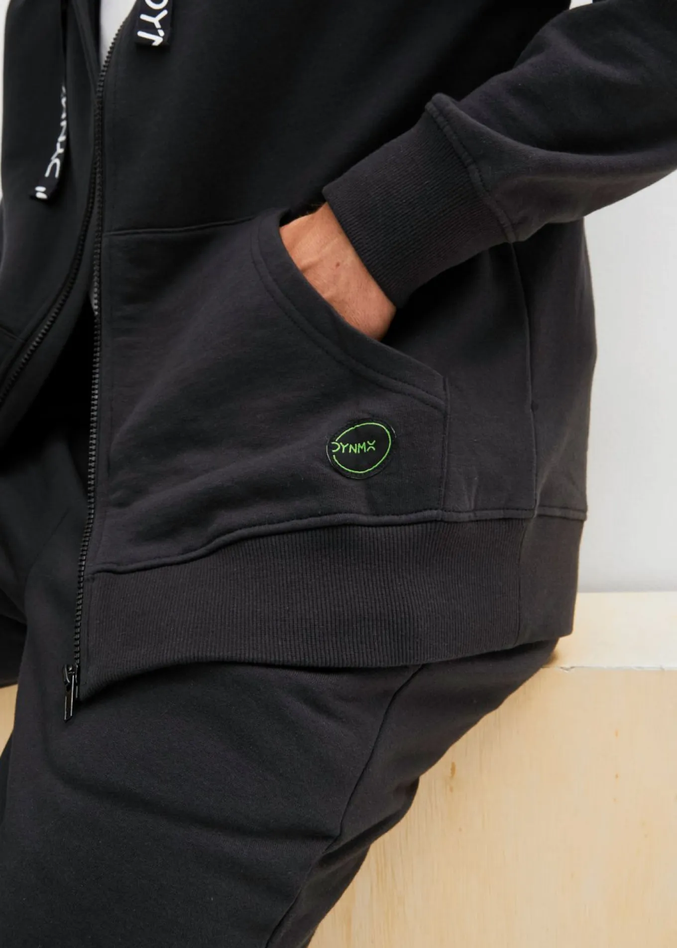Chaqueta de chándal con capucha de algodón orgánico