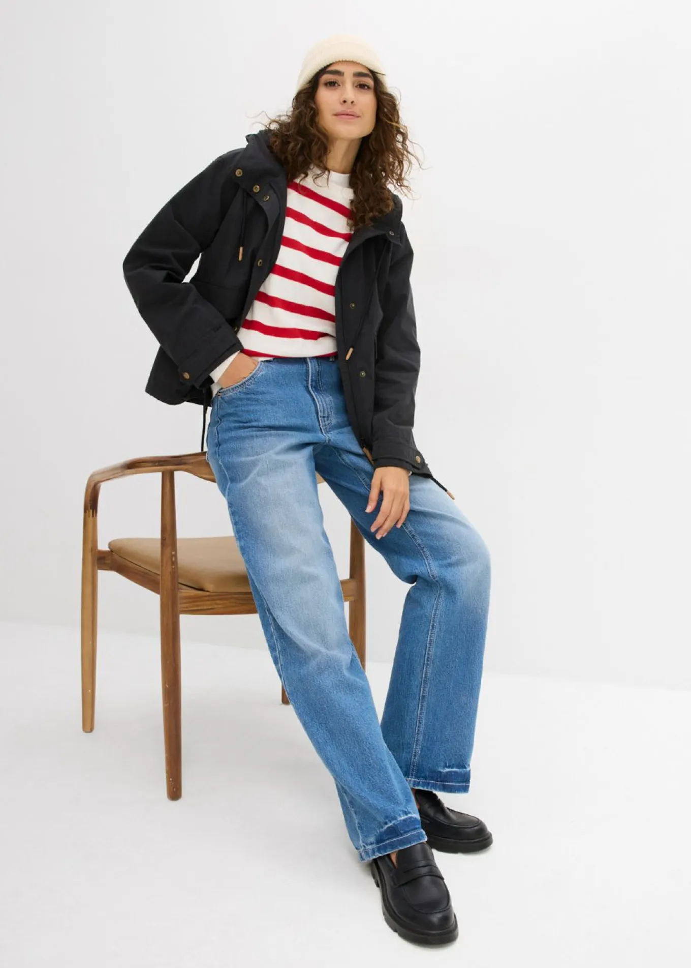 Chaqueta de entretiempo con capucha