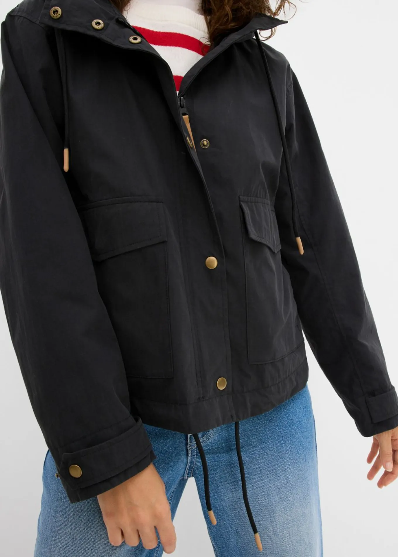 Chaqueta de entretiempo con capucha