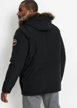 Chaqueta de invierno con capucha desmontable y material repelente al agua