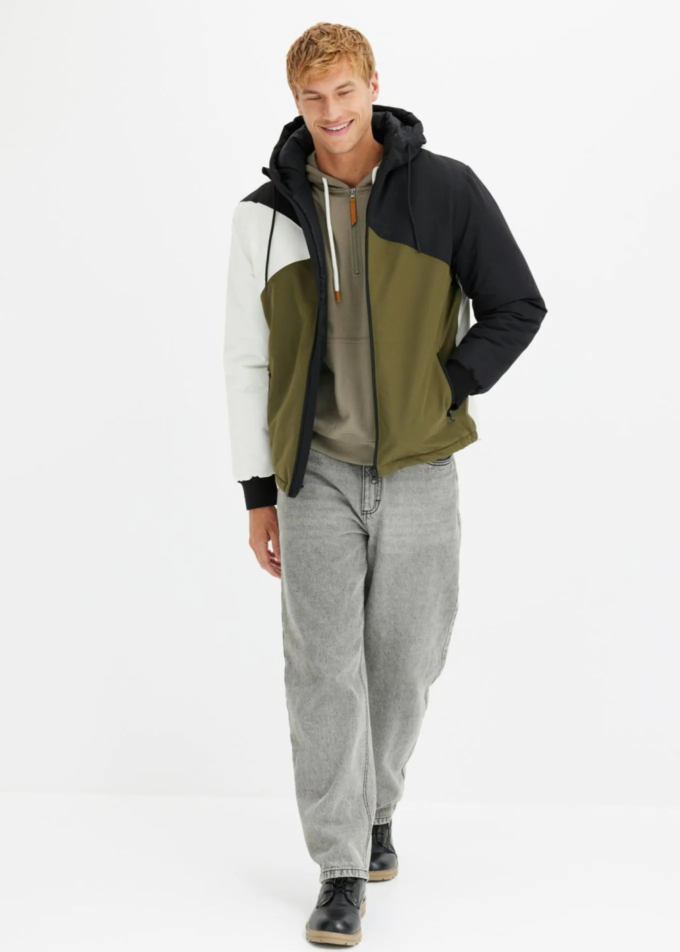 Chaqueta de invierno con capucha en color block