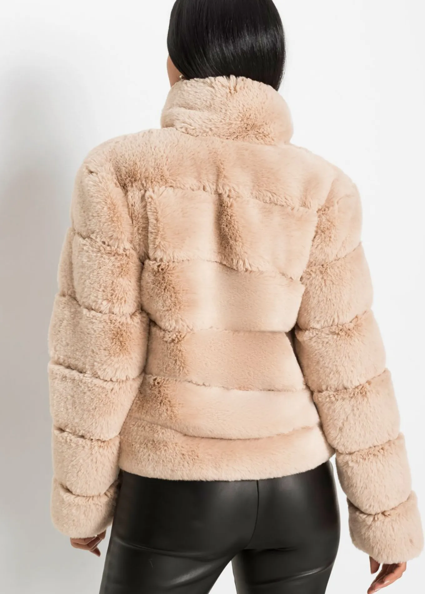 Chaqueta de pelo sintético con cremallera
