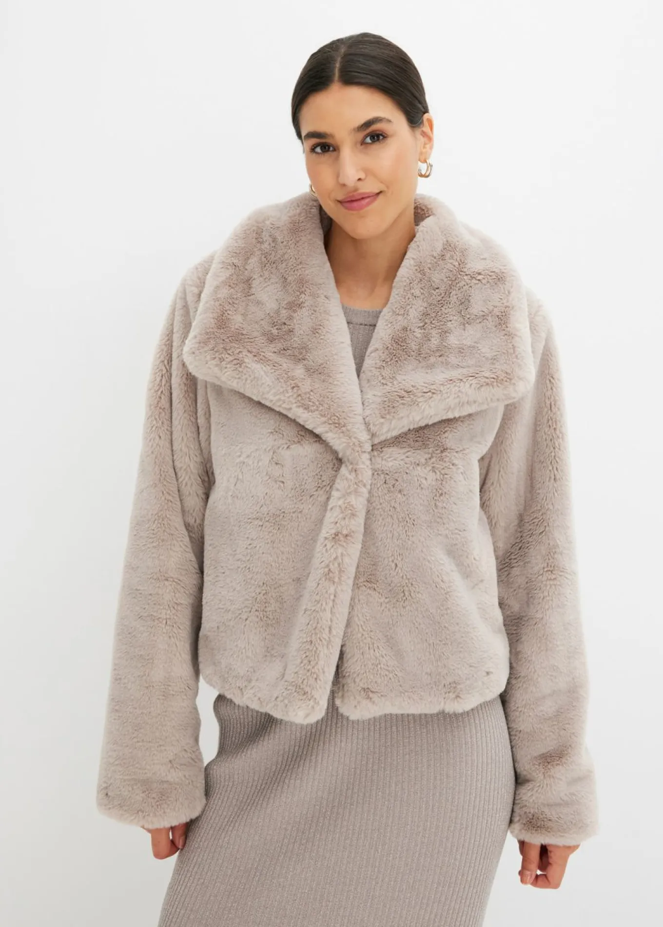 Chaqueta de pelo sintético