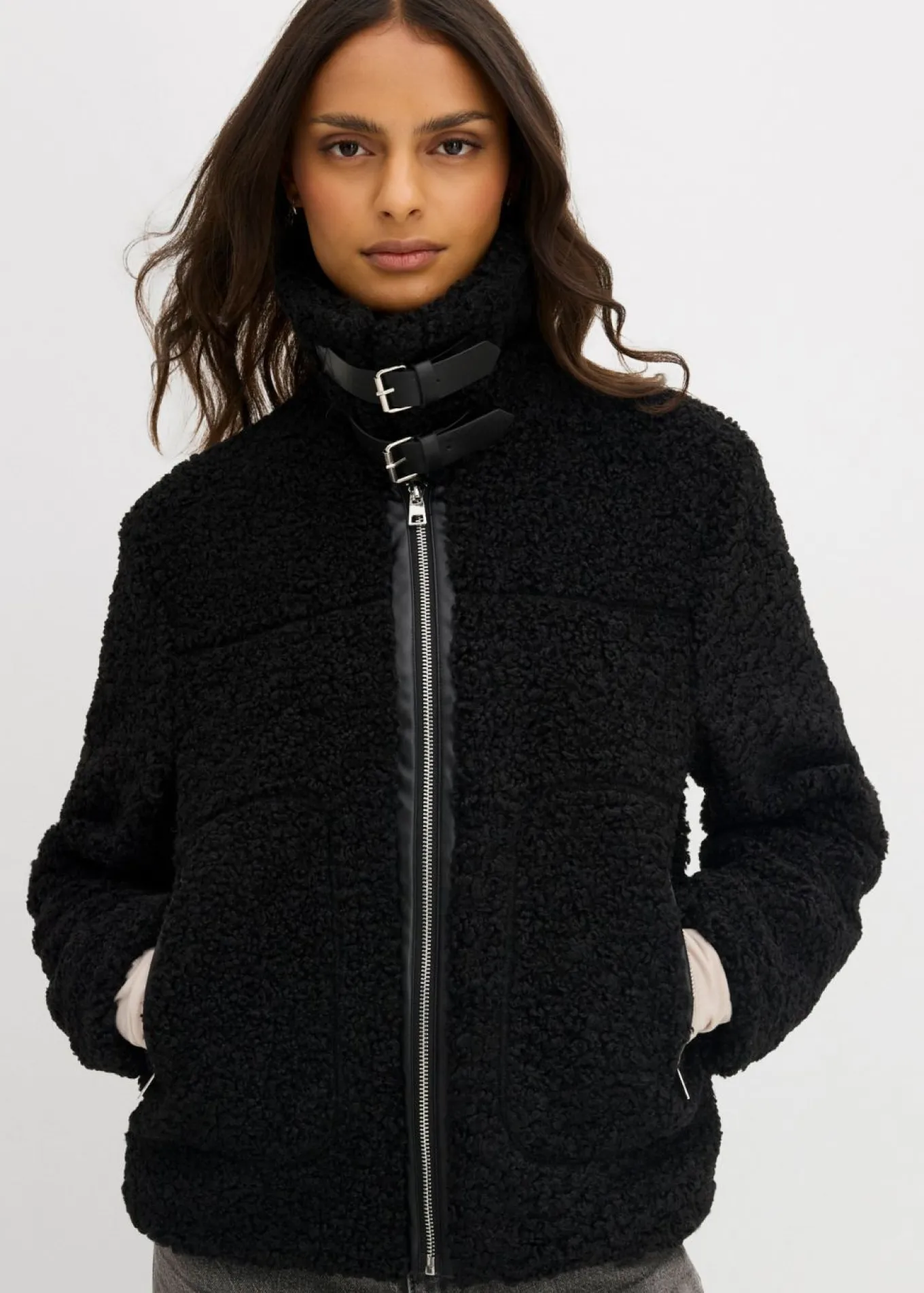 Chaqueta de pelo sintético