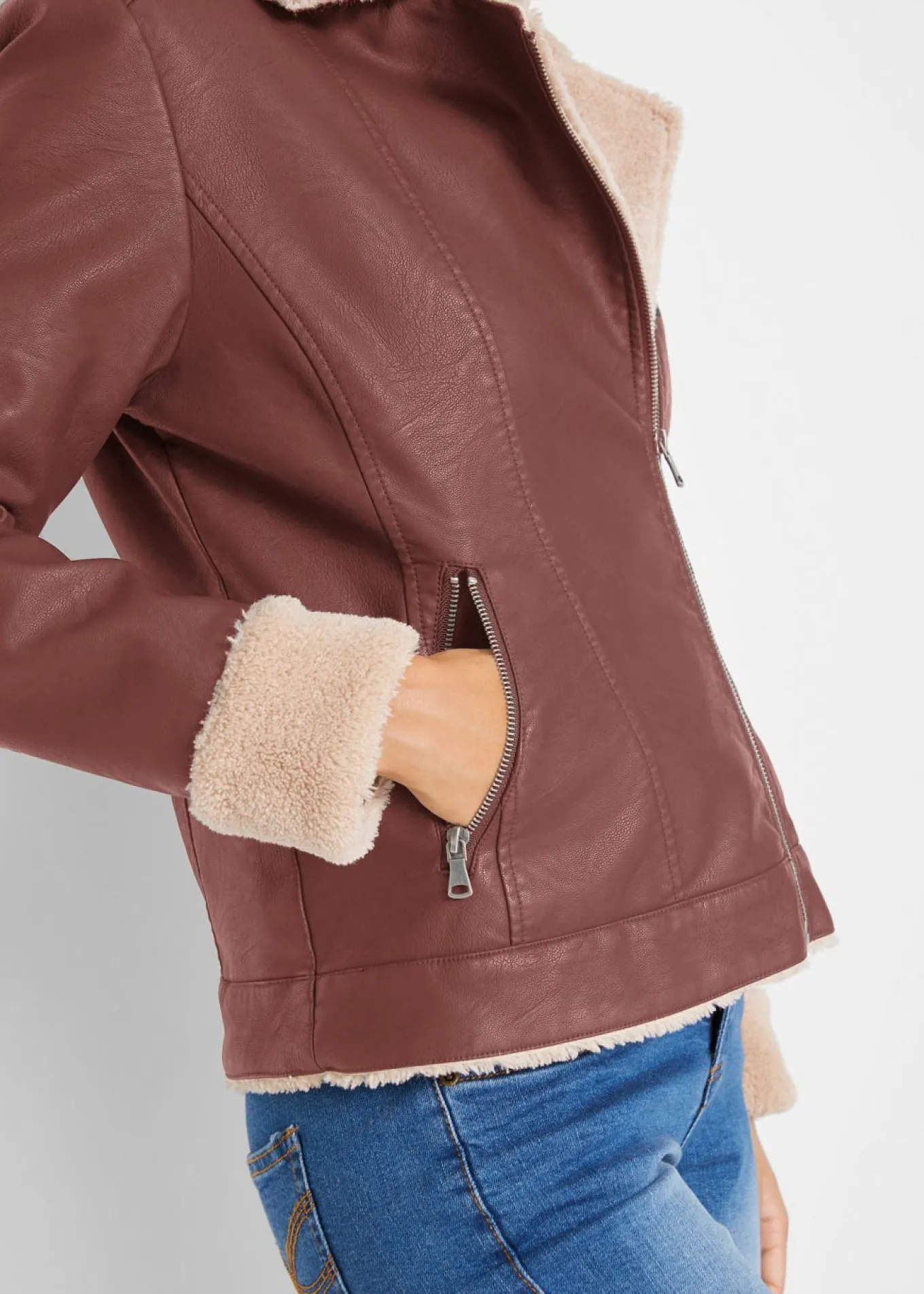 Chaqueta de piel sintética, con forro