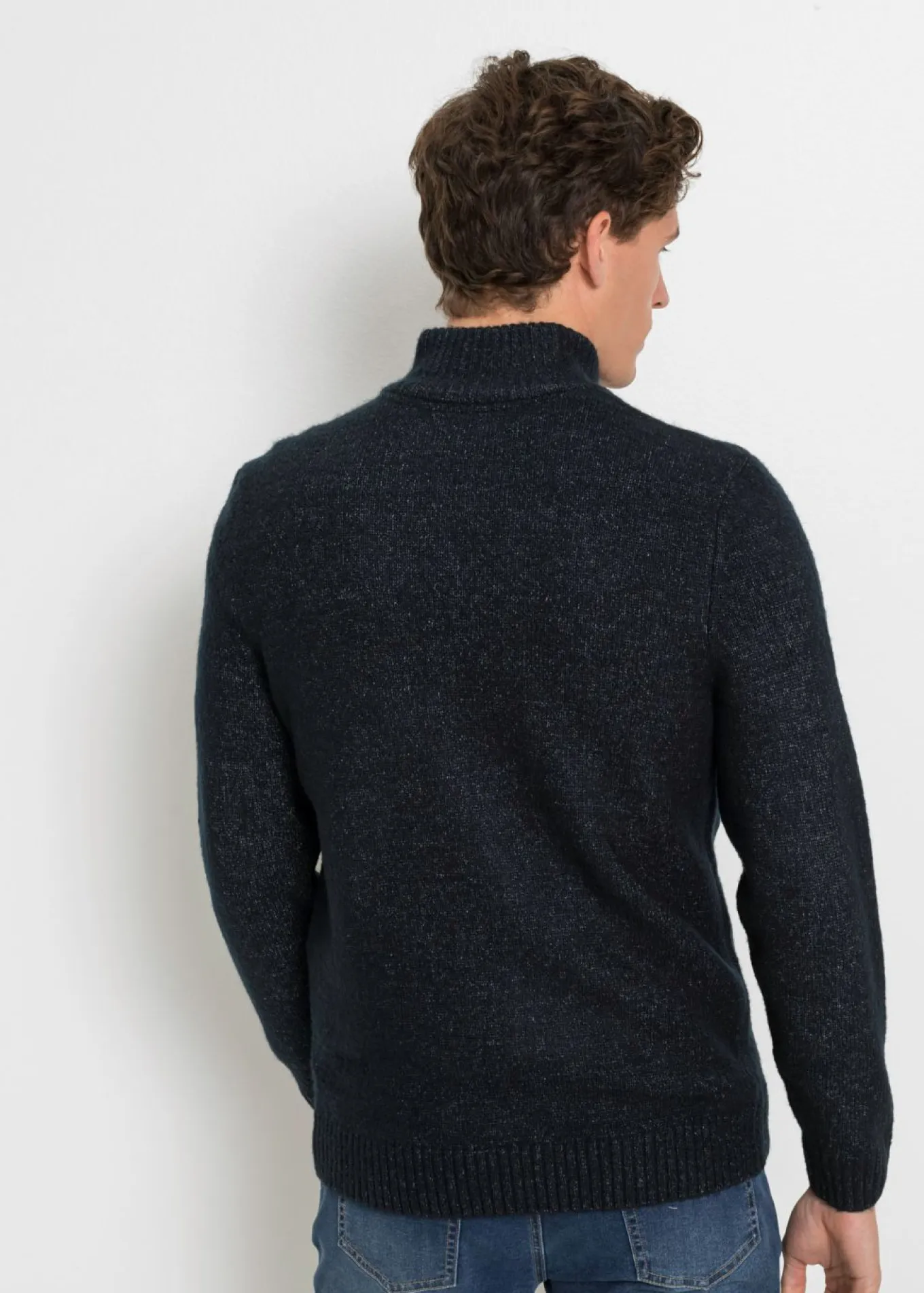 Chaqueta de punto con cuello alto