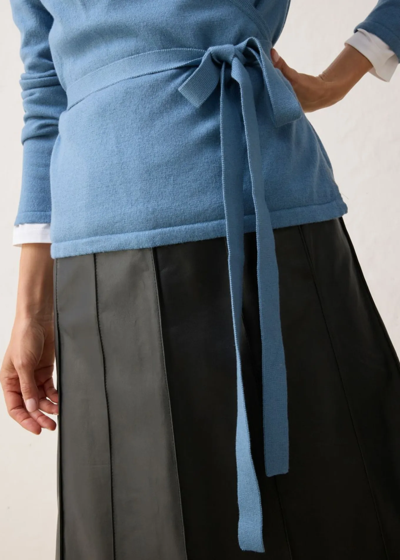 Chaqueta de punto con diseño cruzado