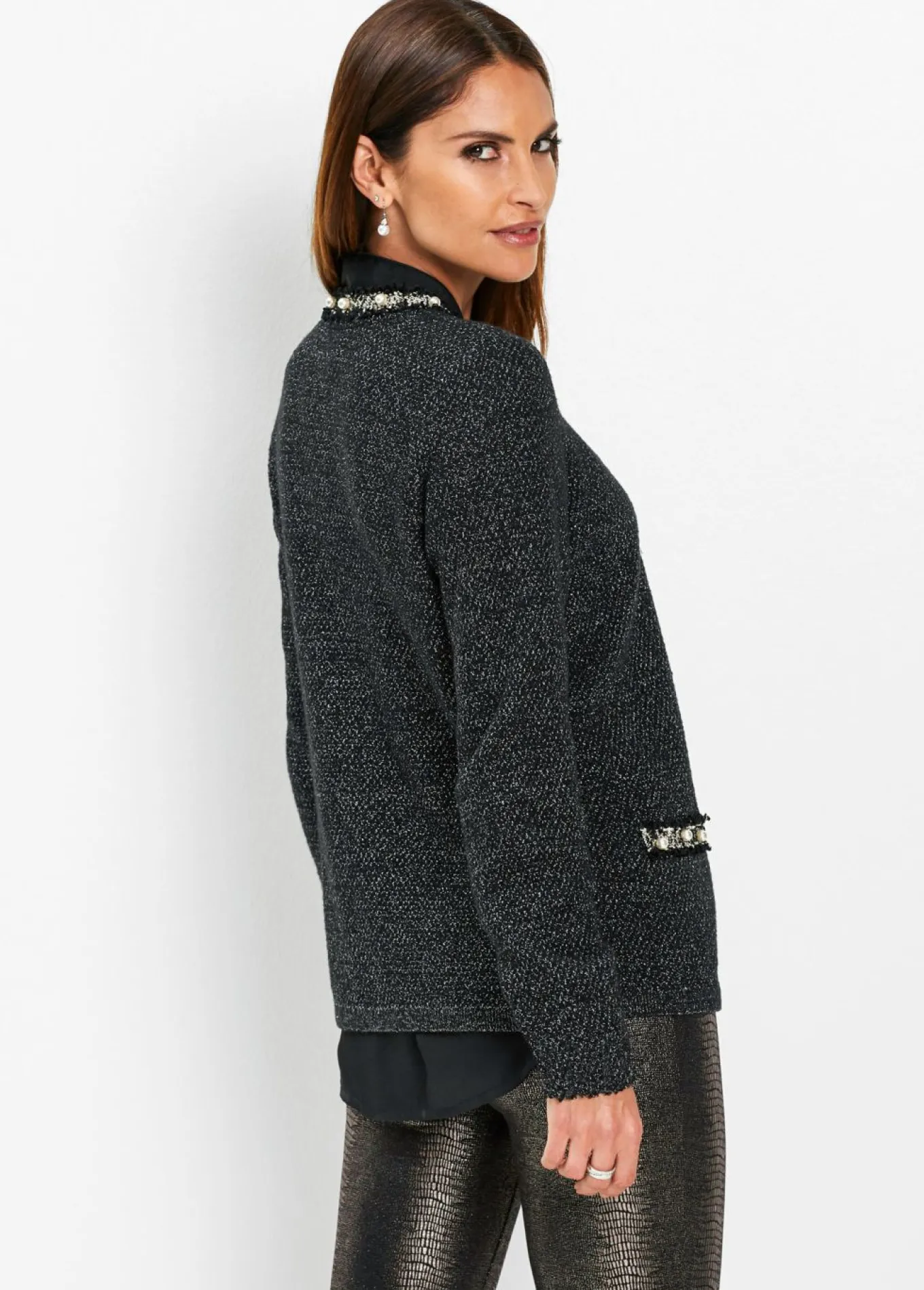Chaqueta de punto con perlas