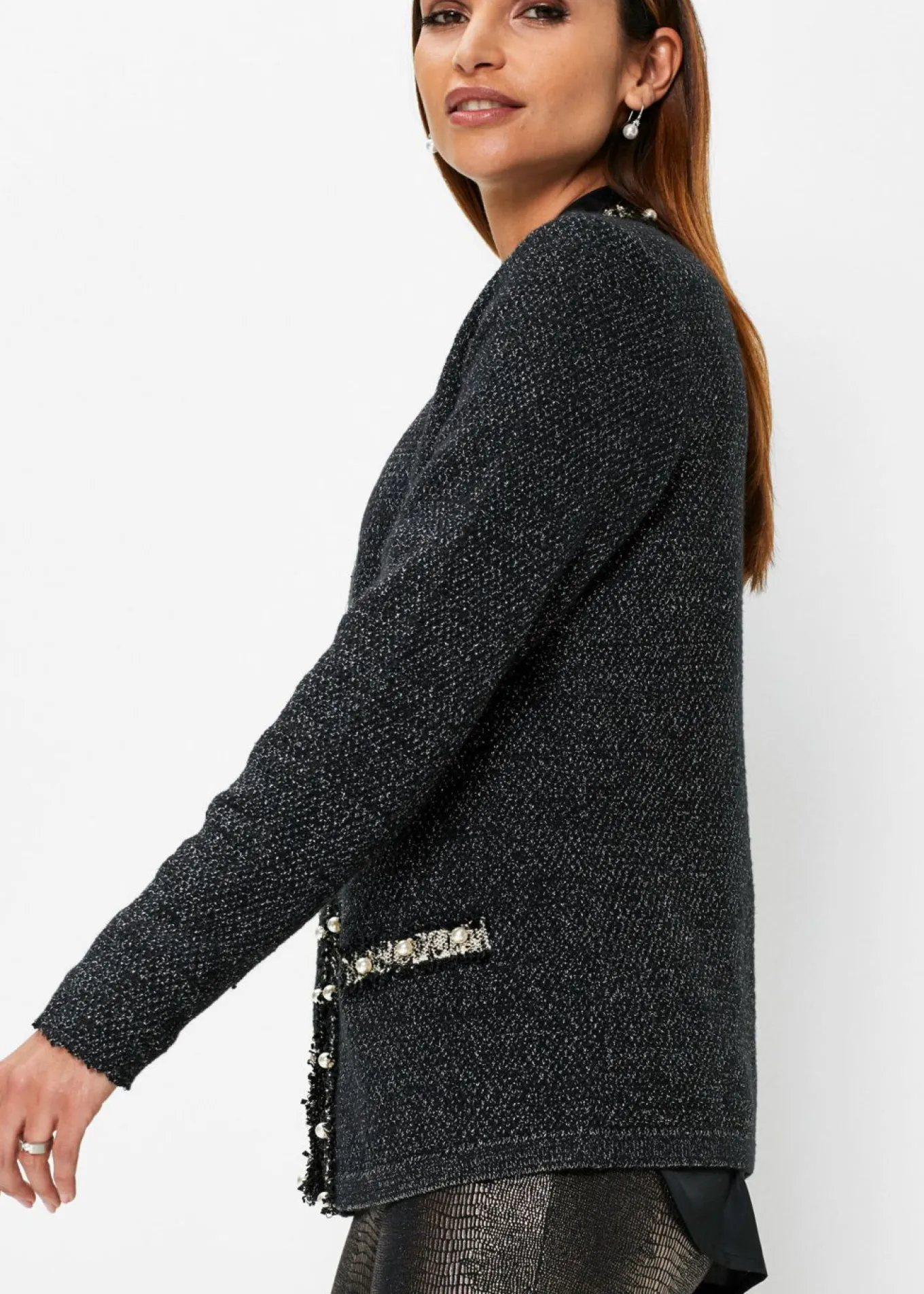 Chaqueta de punto con perlas