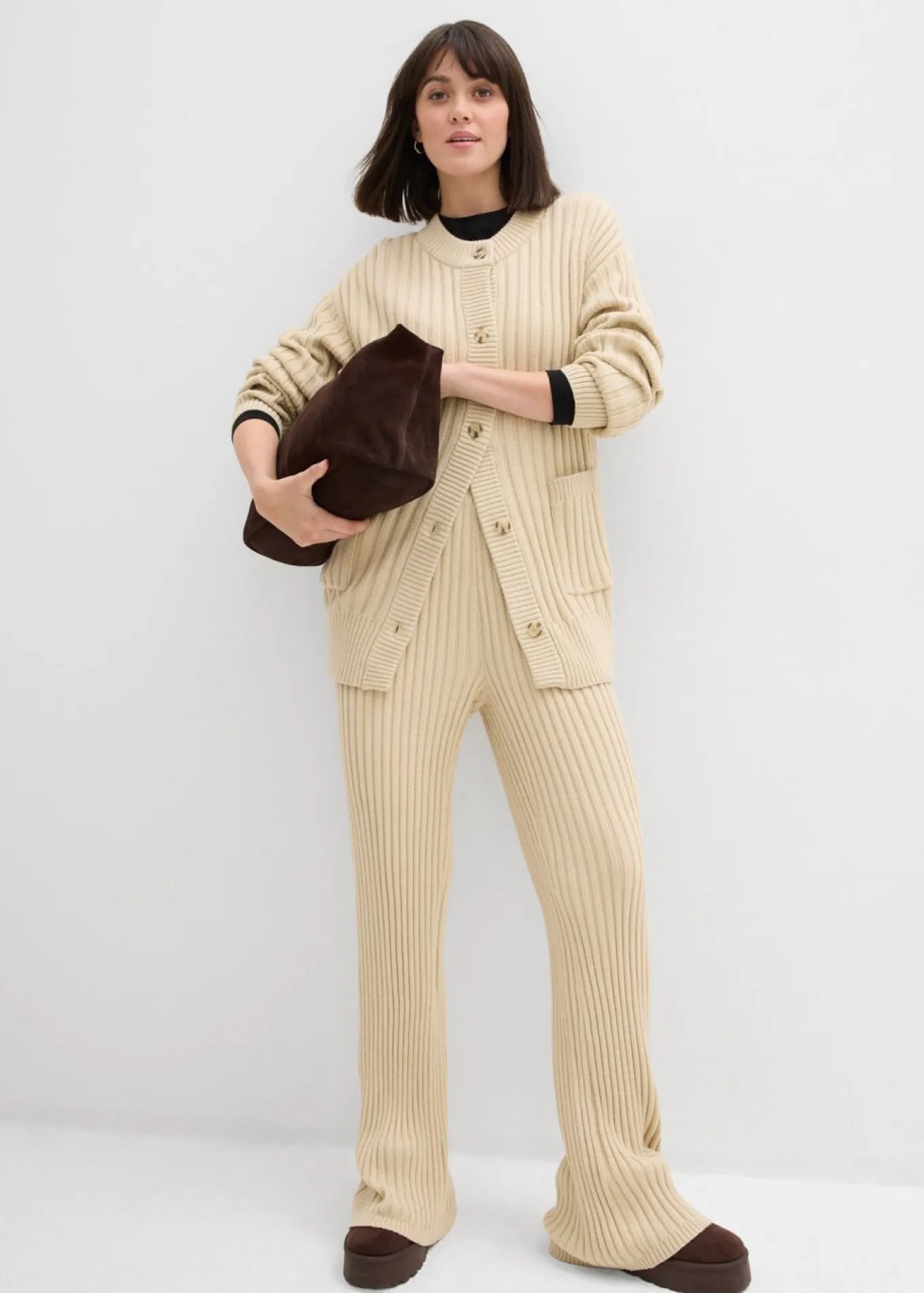 Chaqueta de punto de mezcla de viscosa suave