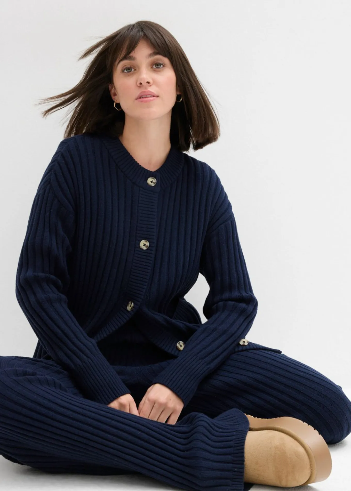 Chaqueta de punto de mezcla de viscosa suave