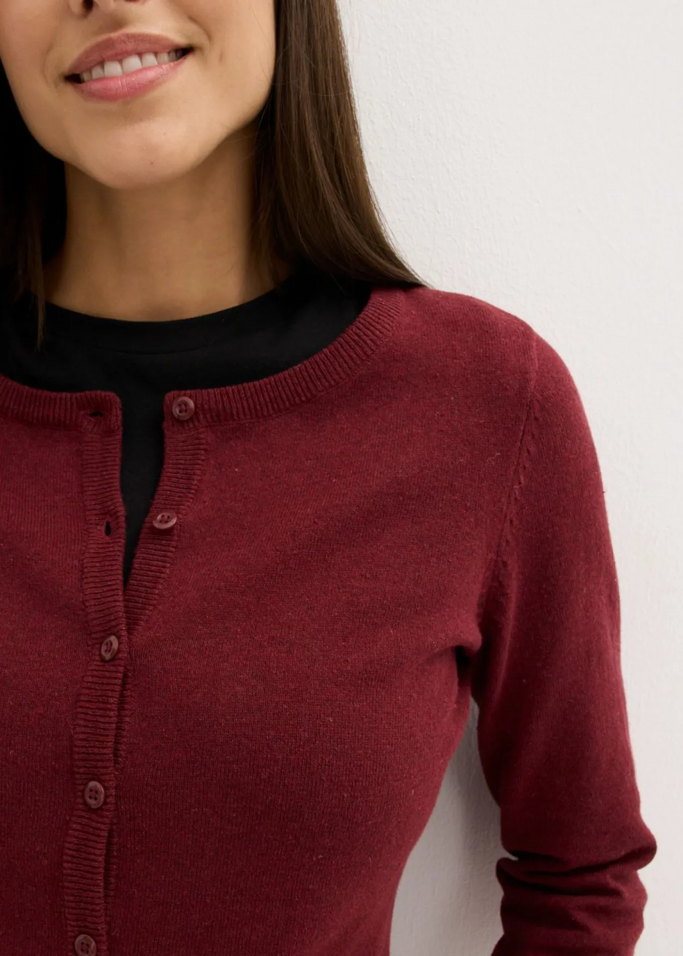 Chaqueta de punto fino con algodón reciclado