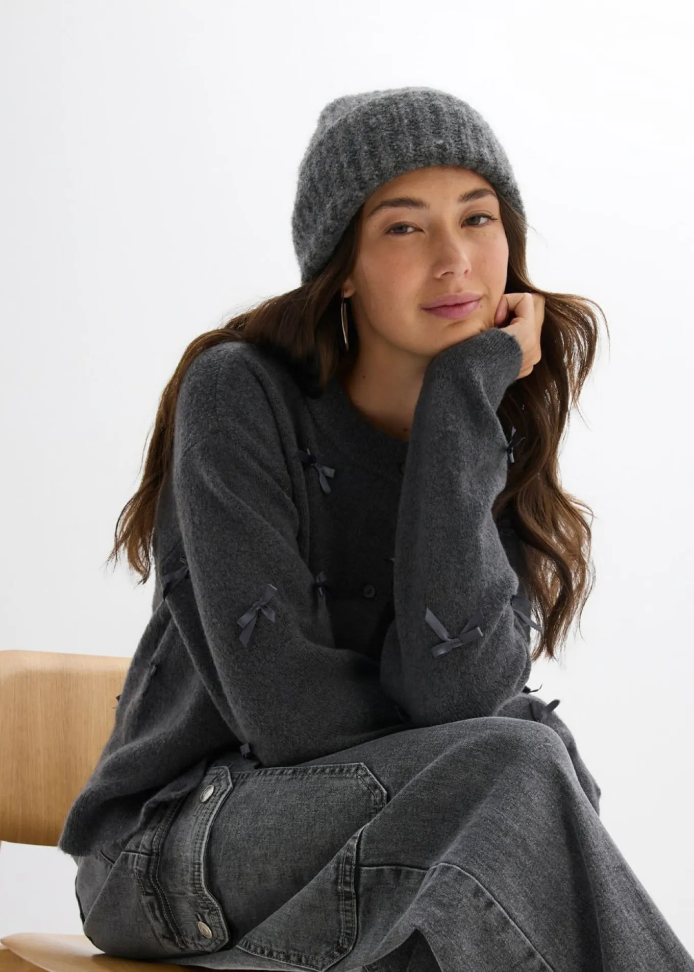 Chaqueta de punto fino con lazos