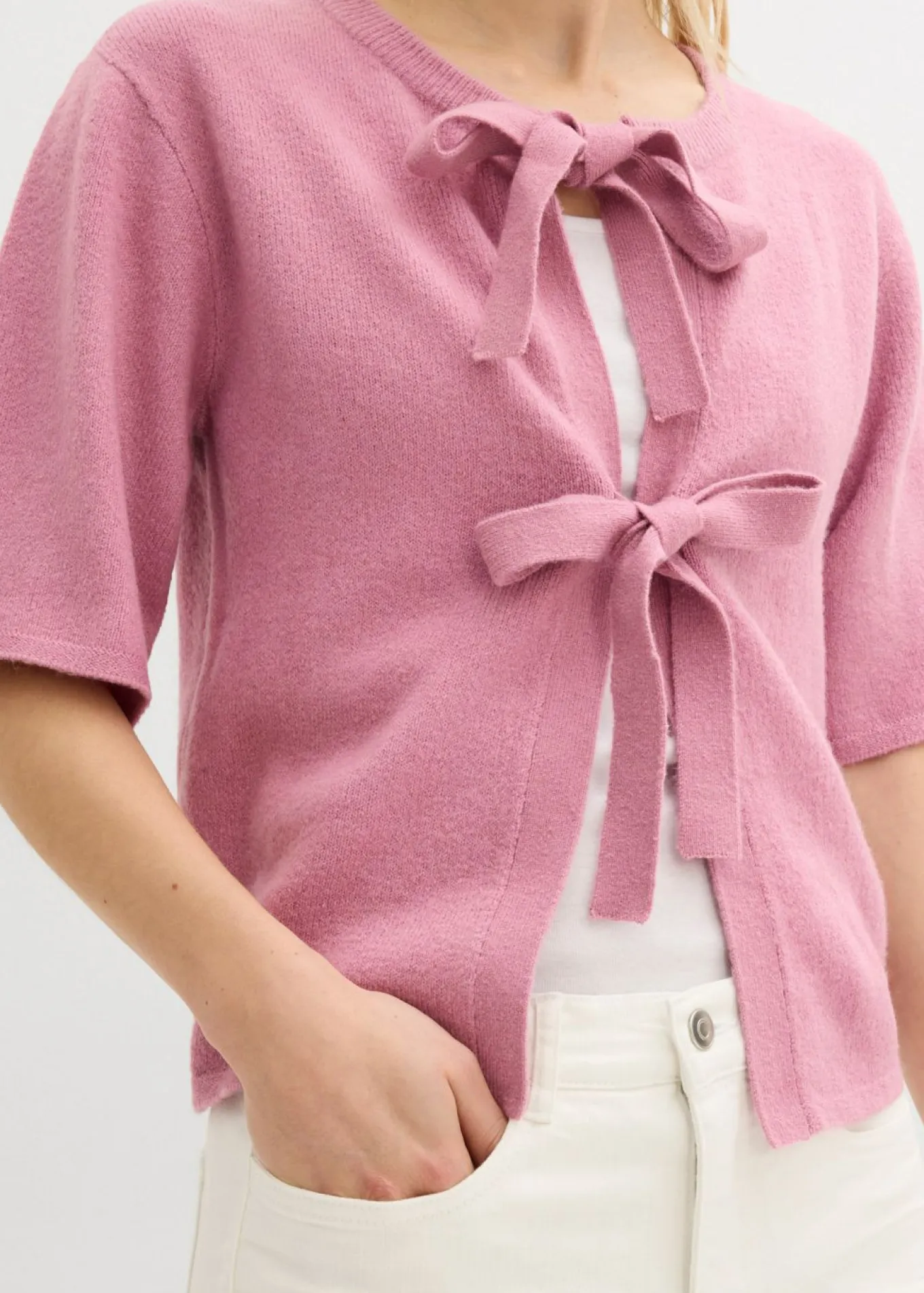 Chaqueta de punto fino con lazo