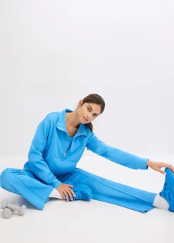 Chaqueta deportiva con cuello alto