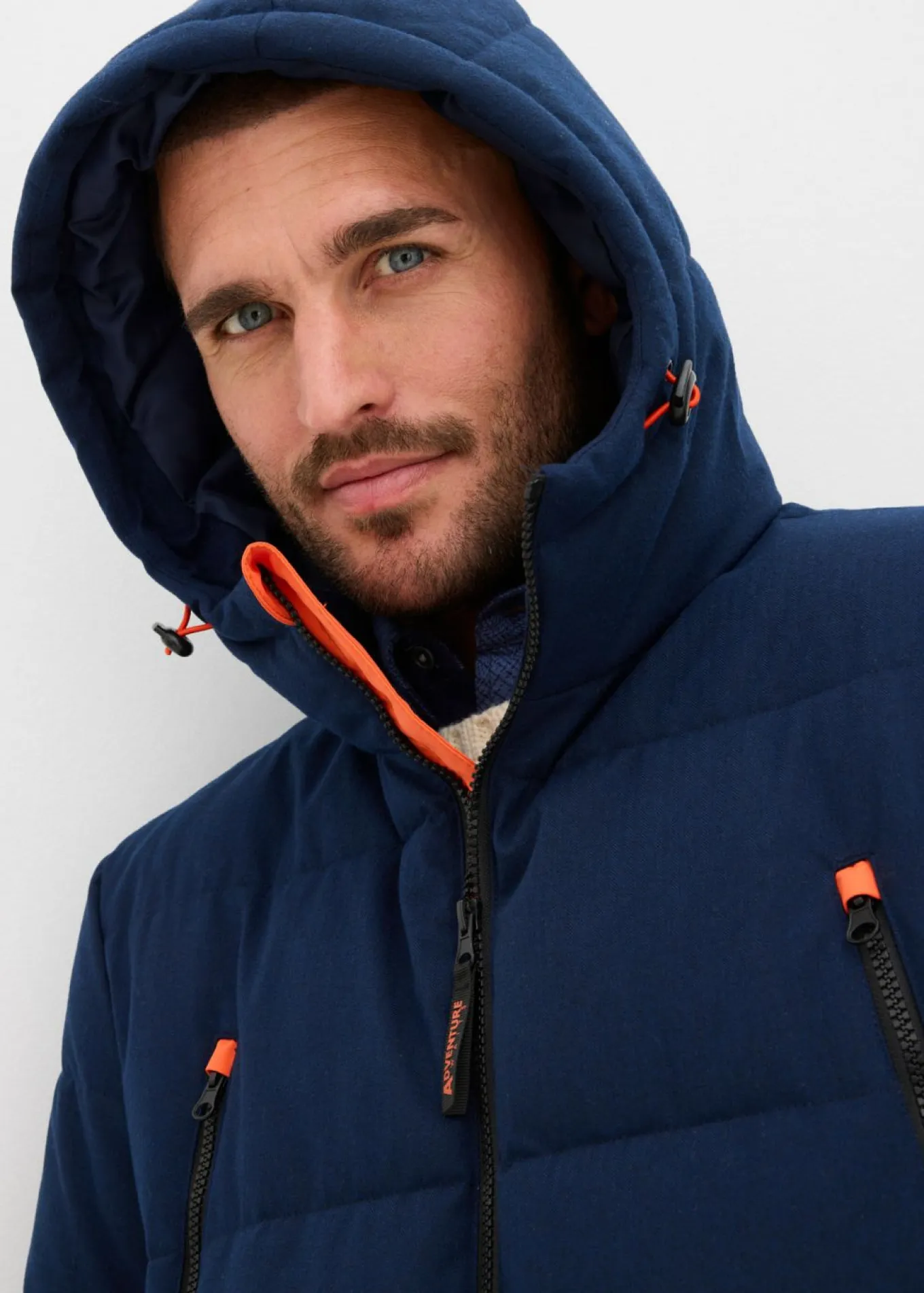 Chaqueta funcional acolchada, con forro cálido, e impermeable
