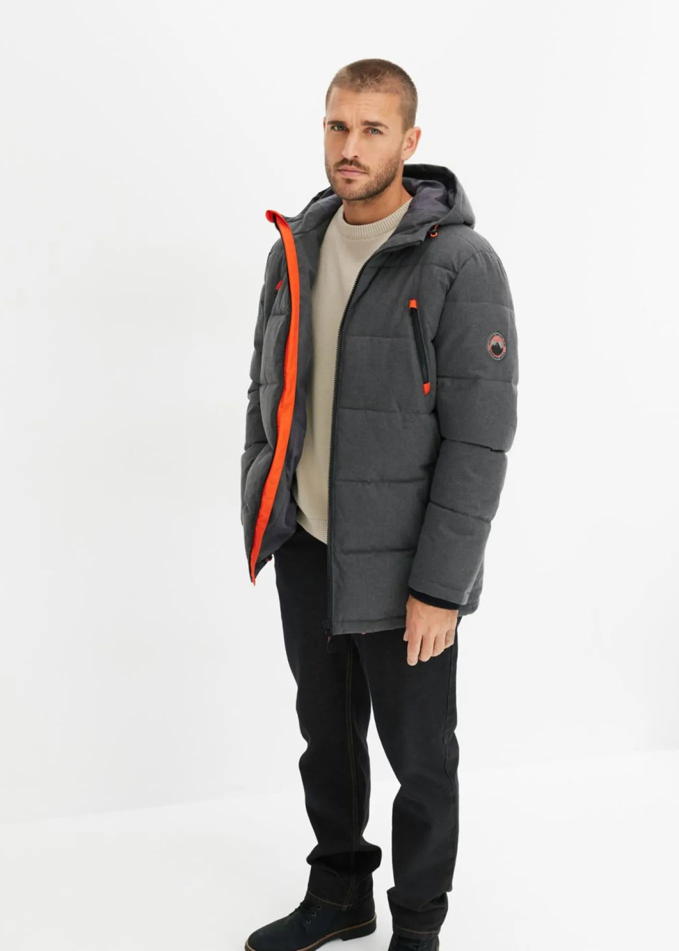 Chaqueta funcional acolchada, con forro cálido, e impermeable