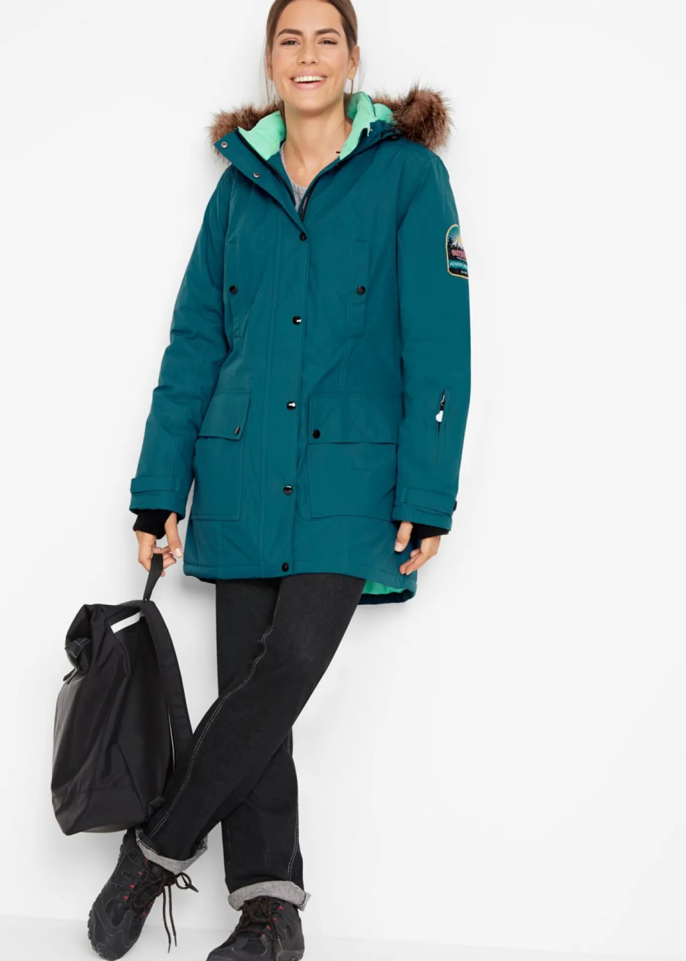 Chaqueta funcional de trekking con capucha, diseño largo y tejido impermeable