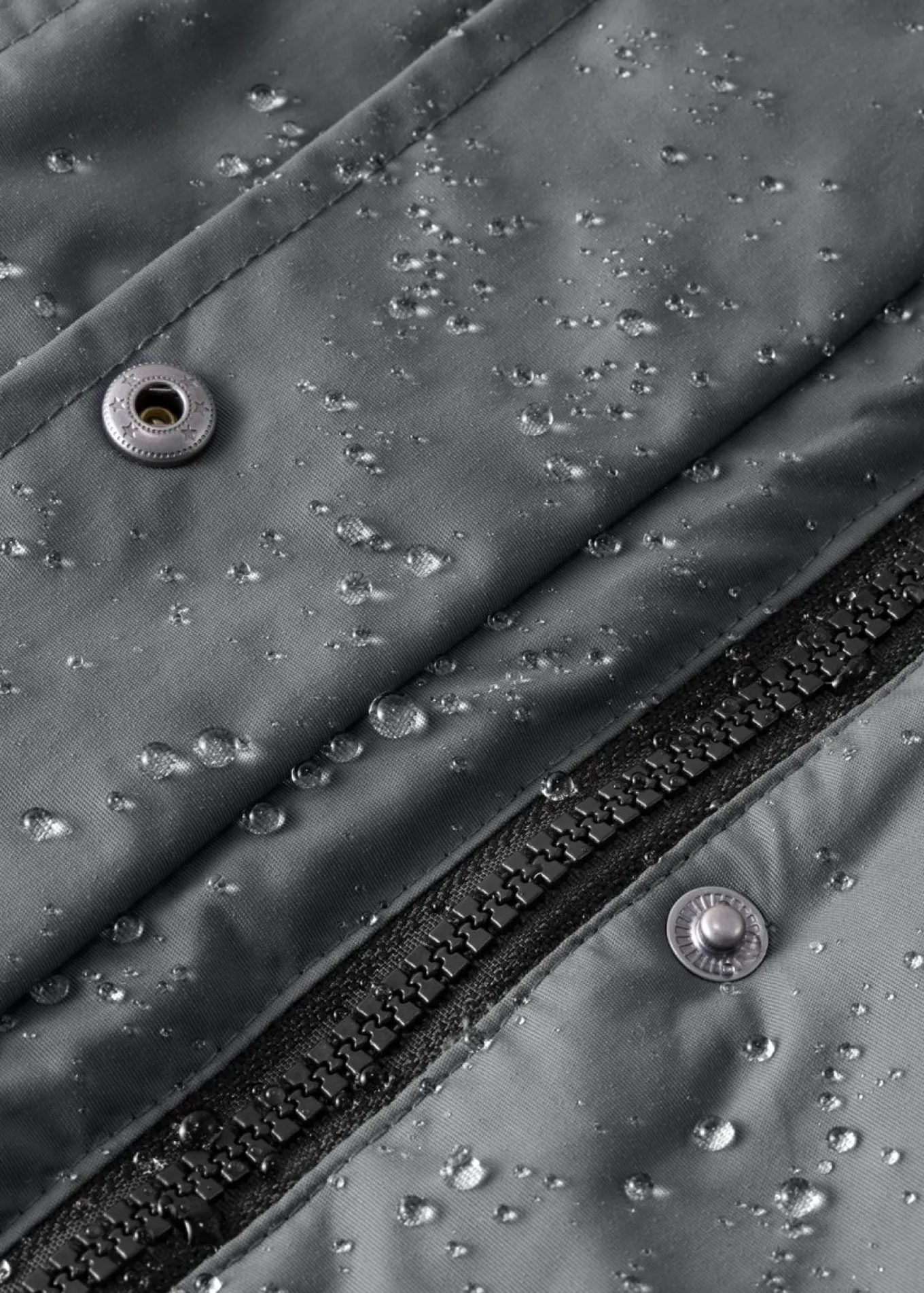 Chaqueta funcional de trekking con capucha, diseño largo y tejido impermeable