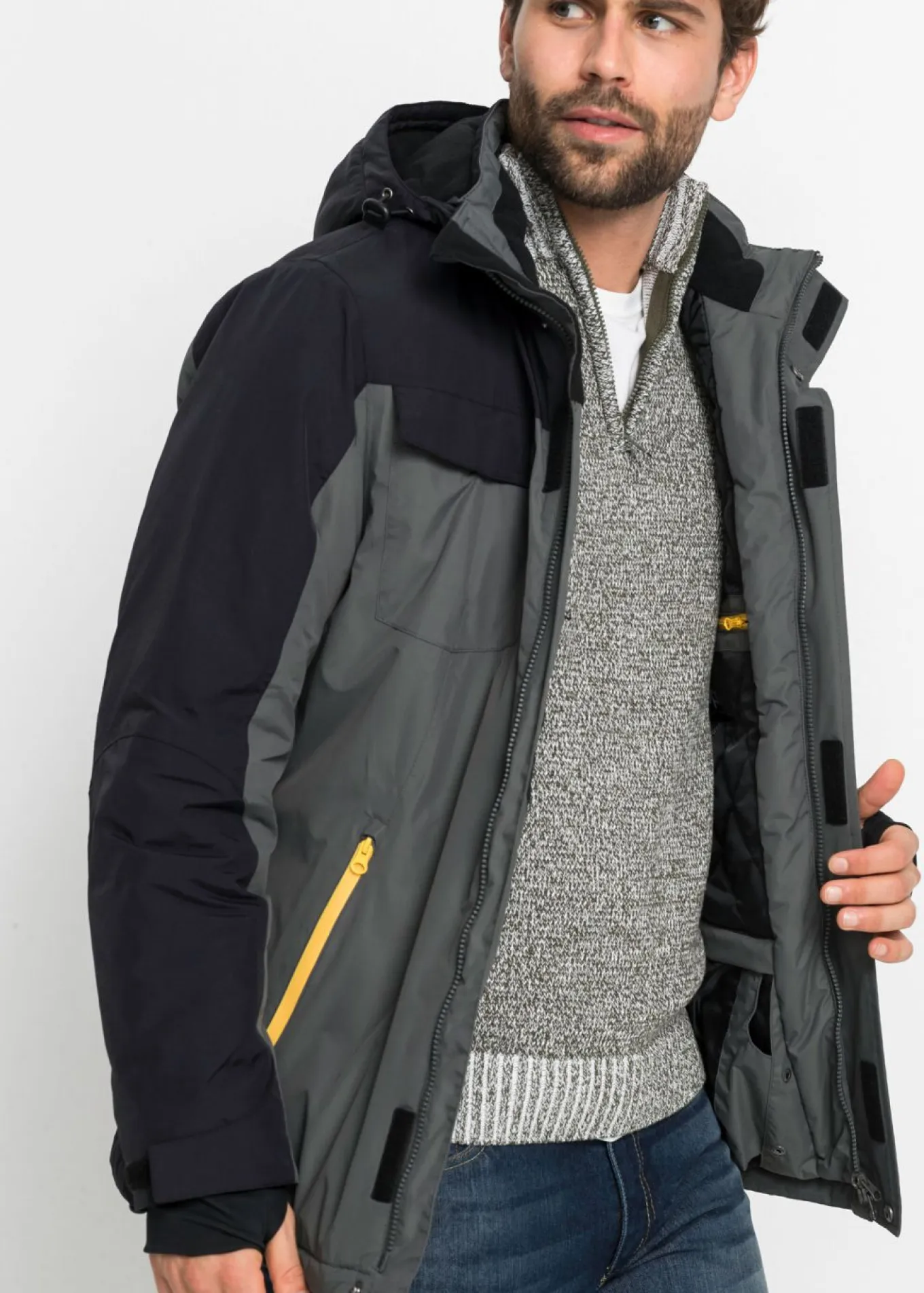 Chaqueta funcional impermeable con capucha desmontable