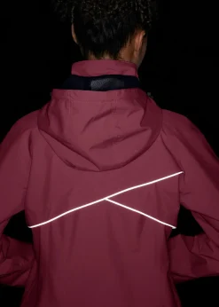 Chaqueta funcional impermeable con detalles reflectantes