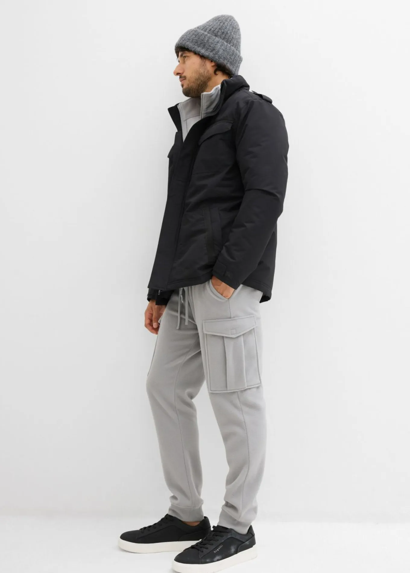Chaqueta funcional impermeable con capucha enrollable