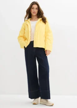 Chaqueta funcional ligeramente acolchada de material repelente al agua