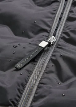 Chaqueta funcional ligera e impermeable