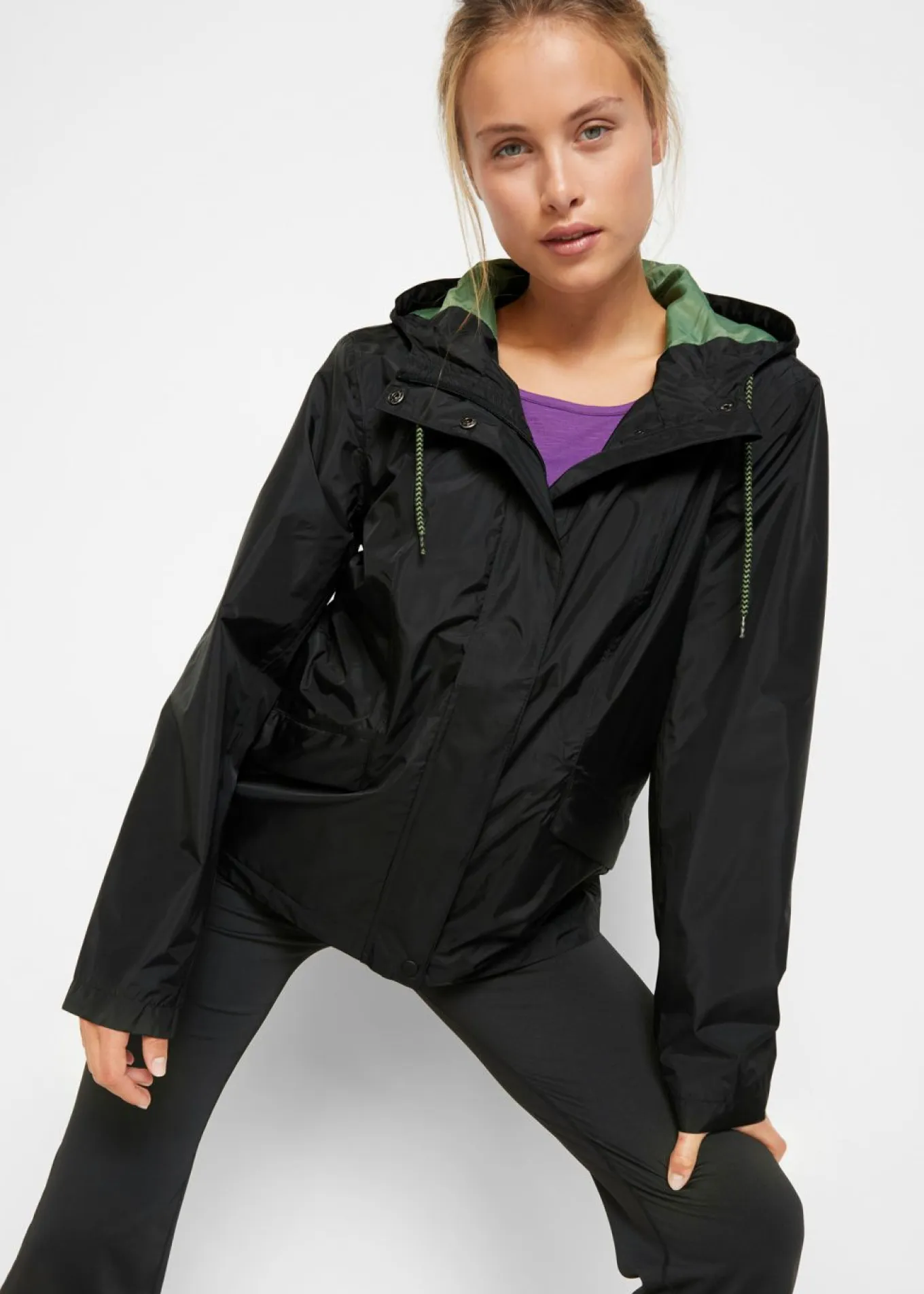 Chaqueta funcional ultra ligera e impermeable