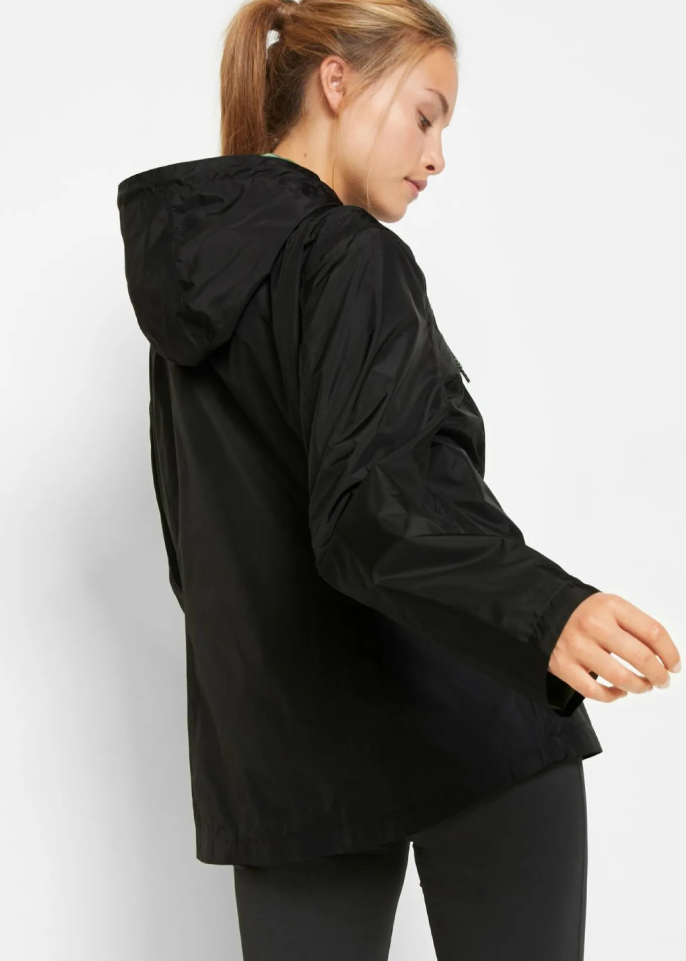 Chaqueta funcional ultra ligera e impermeable