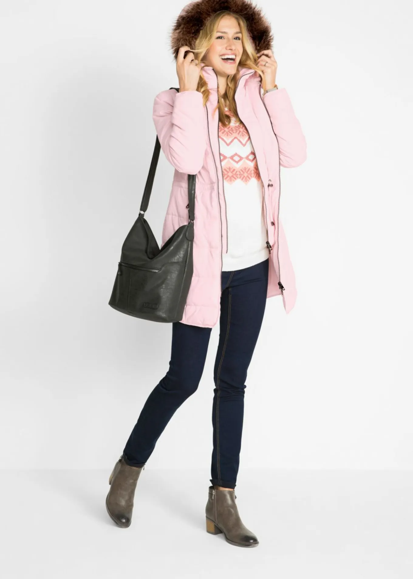 Chaqueta guateada con capucha