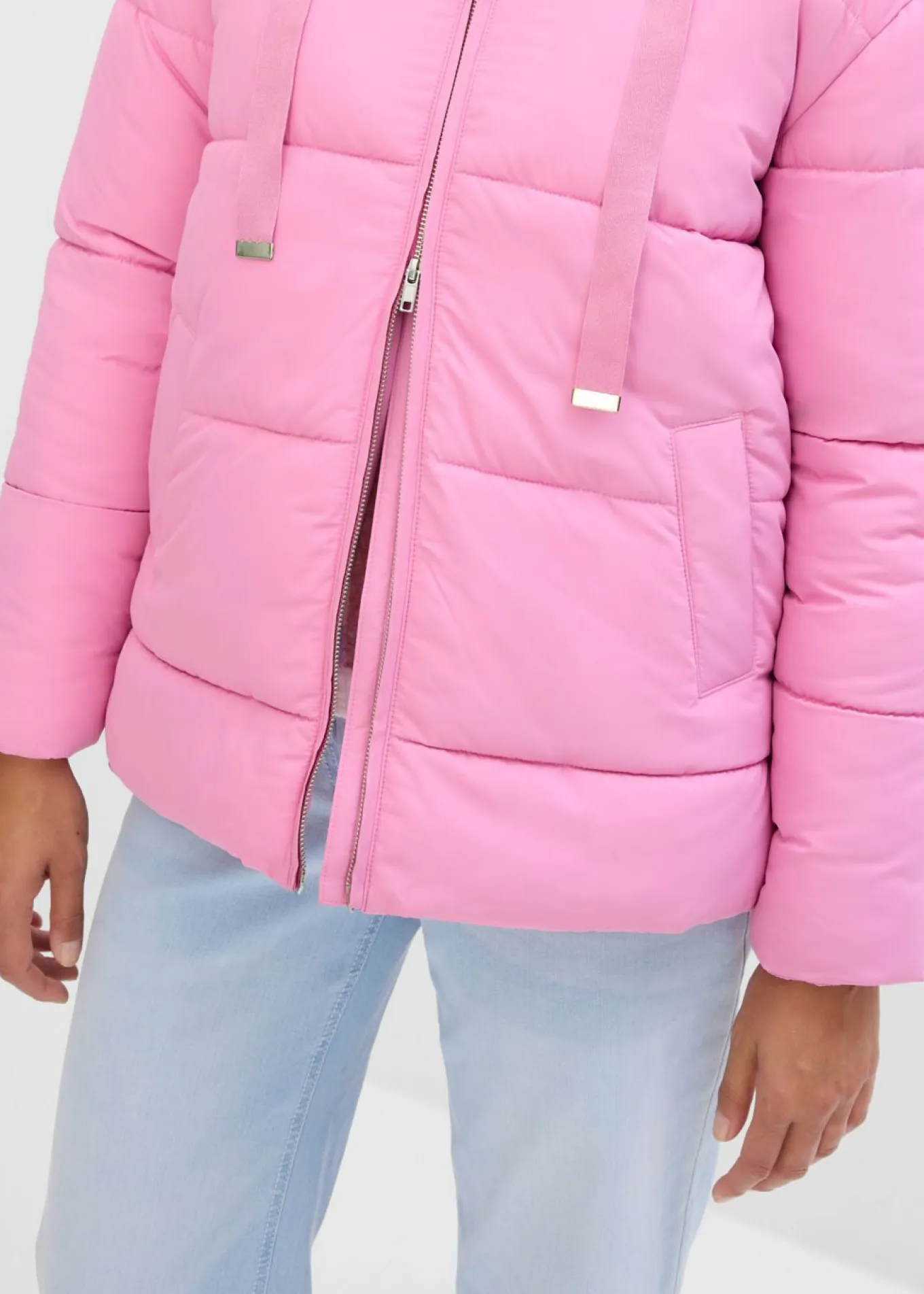 Chaqueta guateada con corte holgado