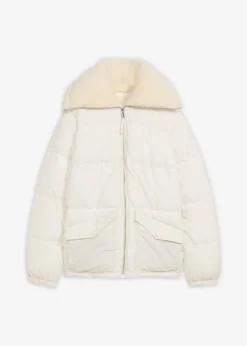 Chaqueta guateada con cuello de pelo