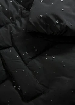 Chaqueta guateada con cuello alto