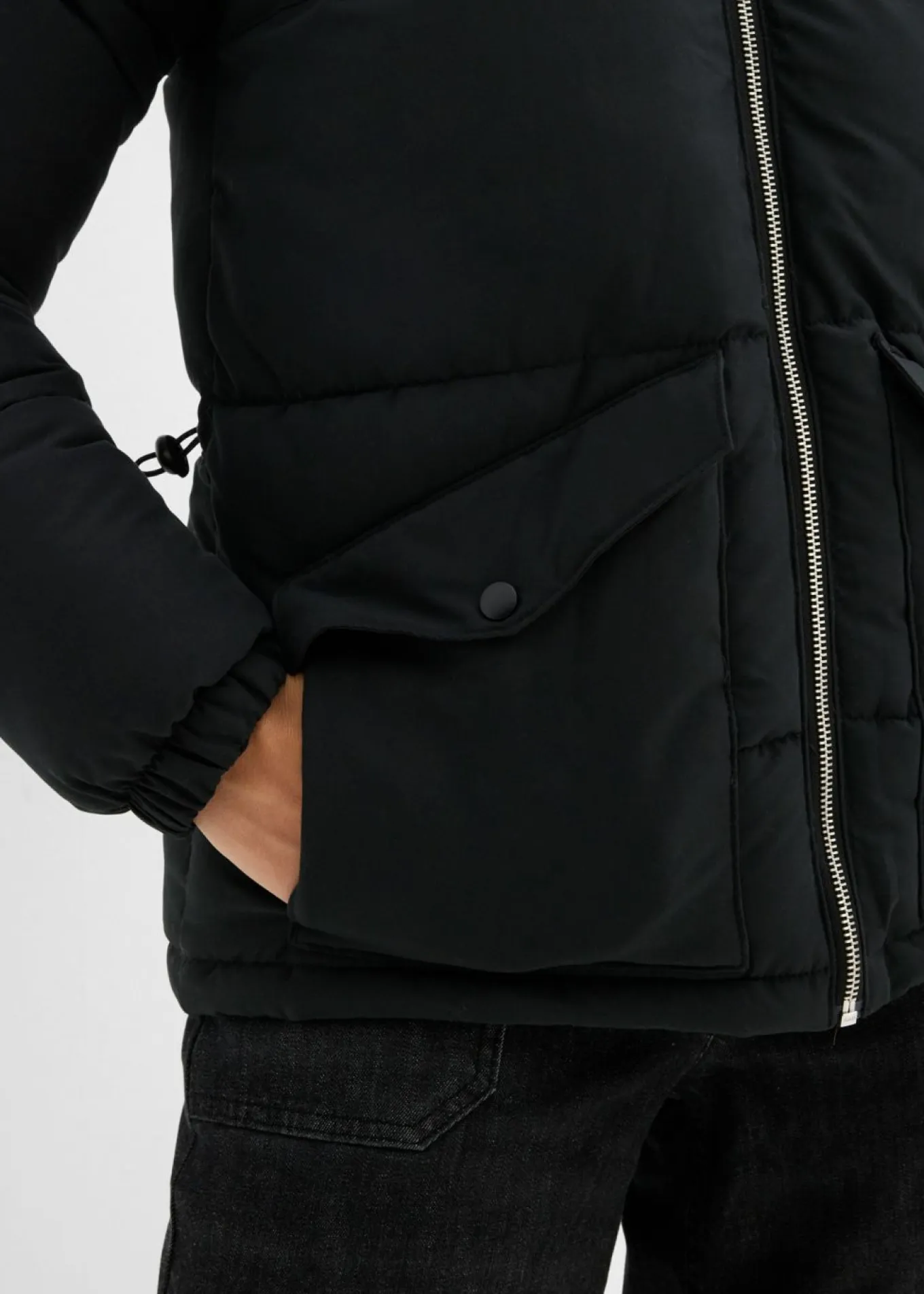 Chaqueta guateada con cuello de pelo