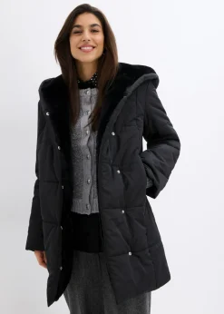 Chaqueta guateada con ribete de piel sintética