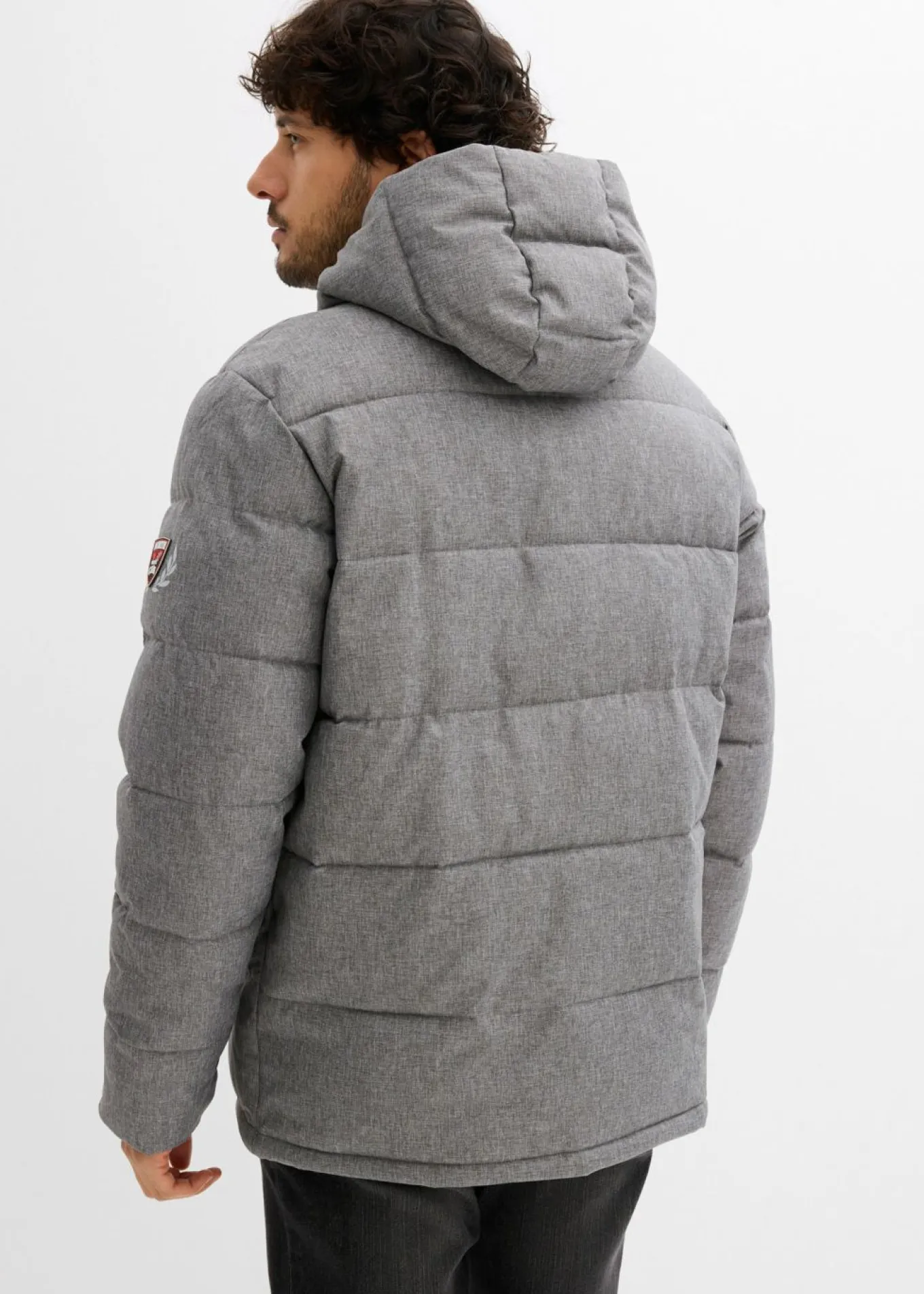 Chaqueta guateada de invierno con capucha