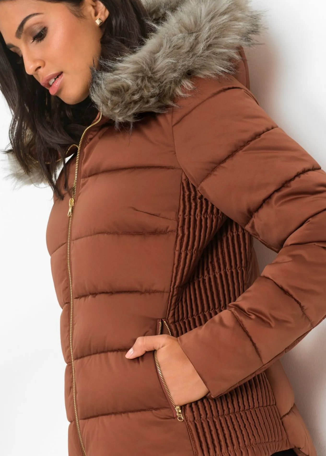 Chaqueta guateada de poliéster reciclado