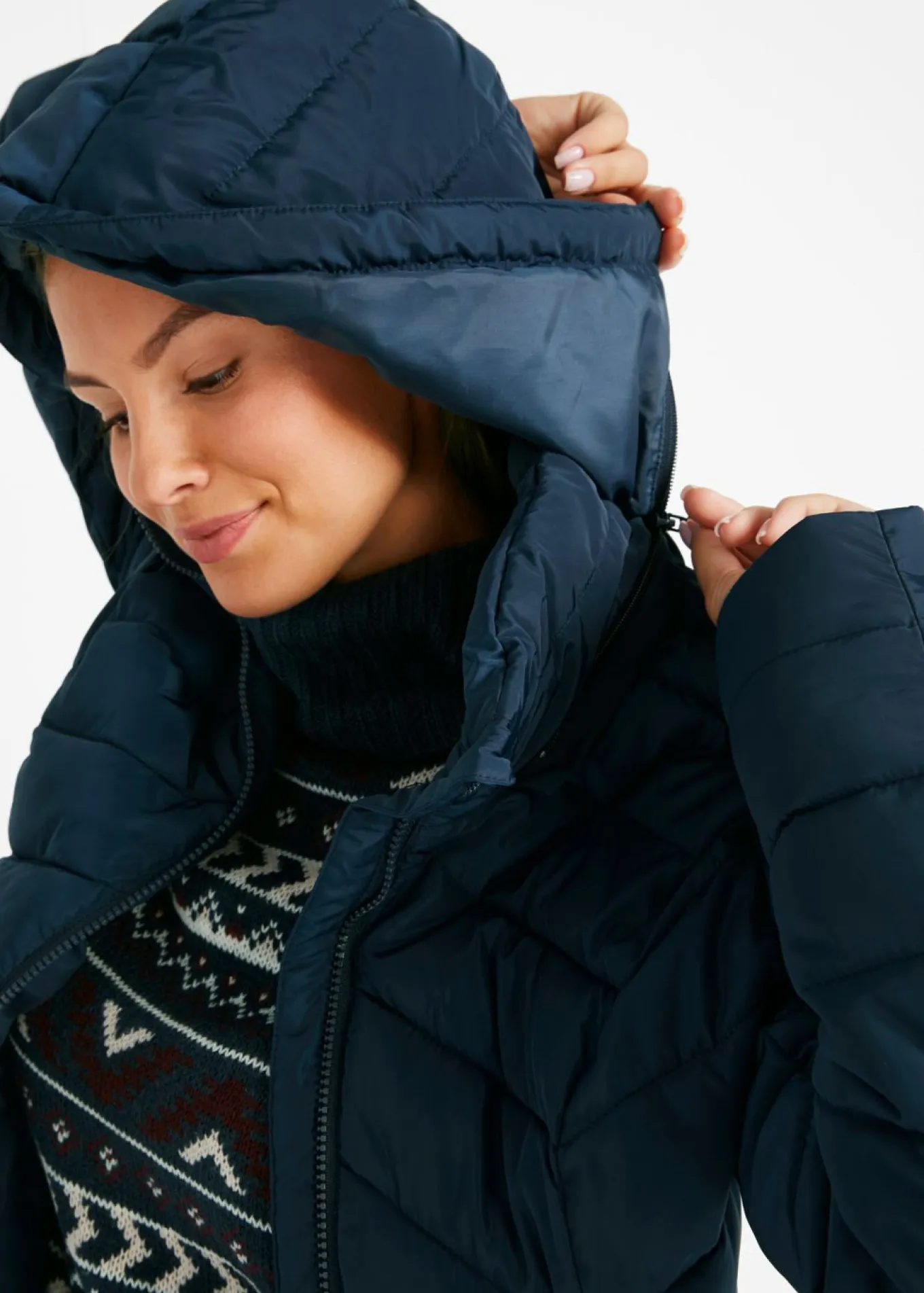 Chaqueta guateada ligera con capucha desmontable