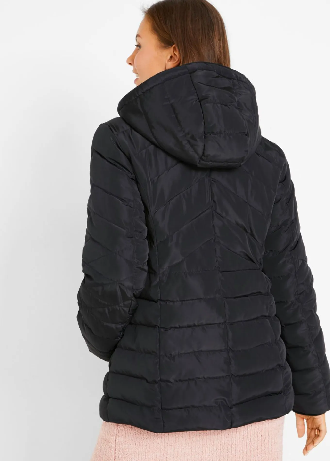 Chaqueta guateada ligera con capucha desmontable