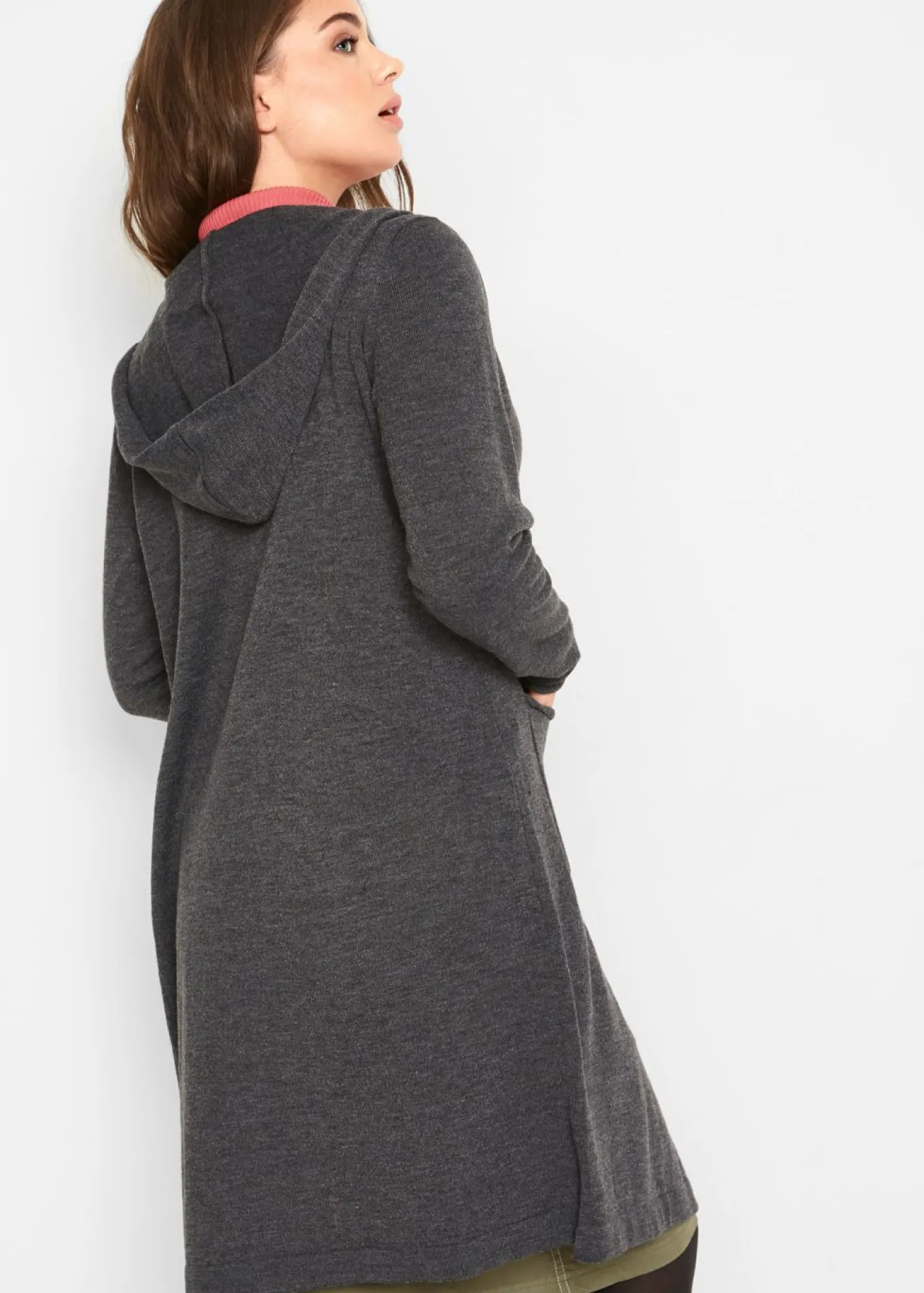 Chaqueta larga de punto con capucha