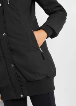 Chaqueta larga guateada con capucha