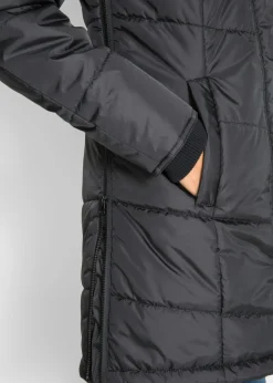 Chaqueta larga guateada con cuello y capucha