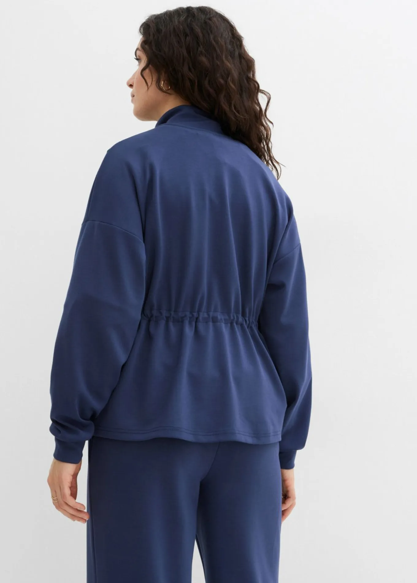 Chaqueta oversize de neopreno suave