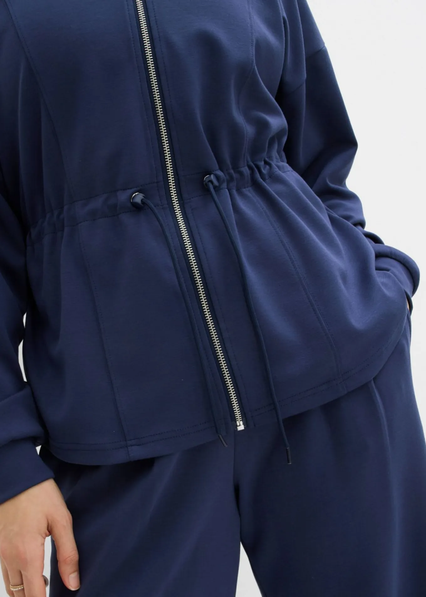 Chaqueta oversize de neopreno suave