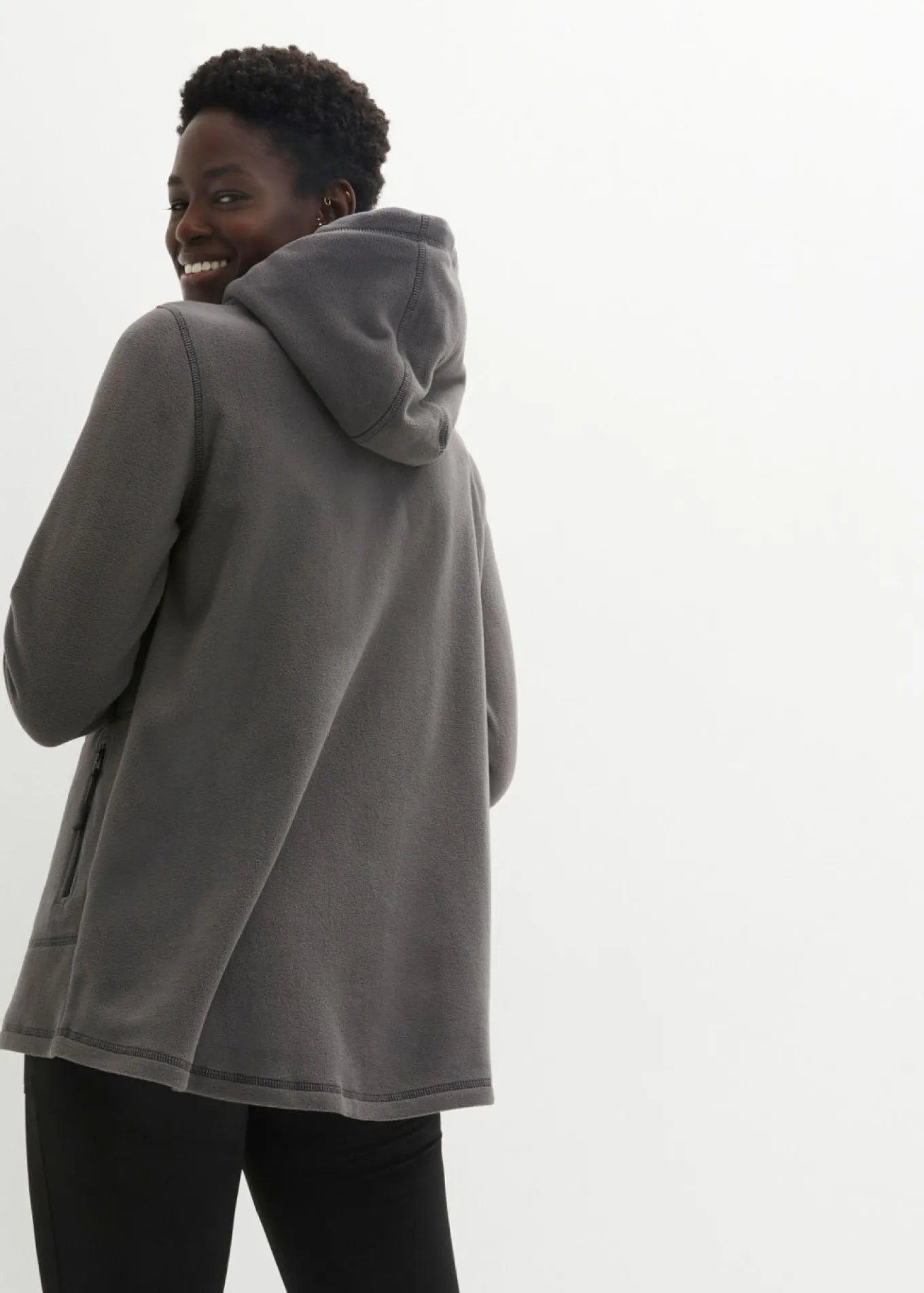 Chaqueta polar con bolsillos con cremallera