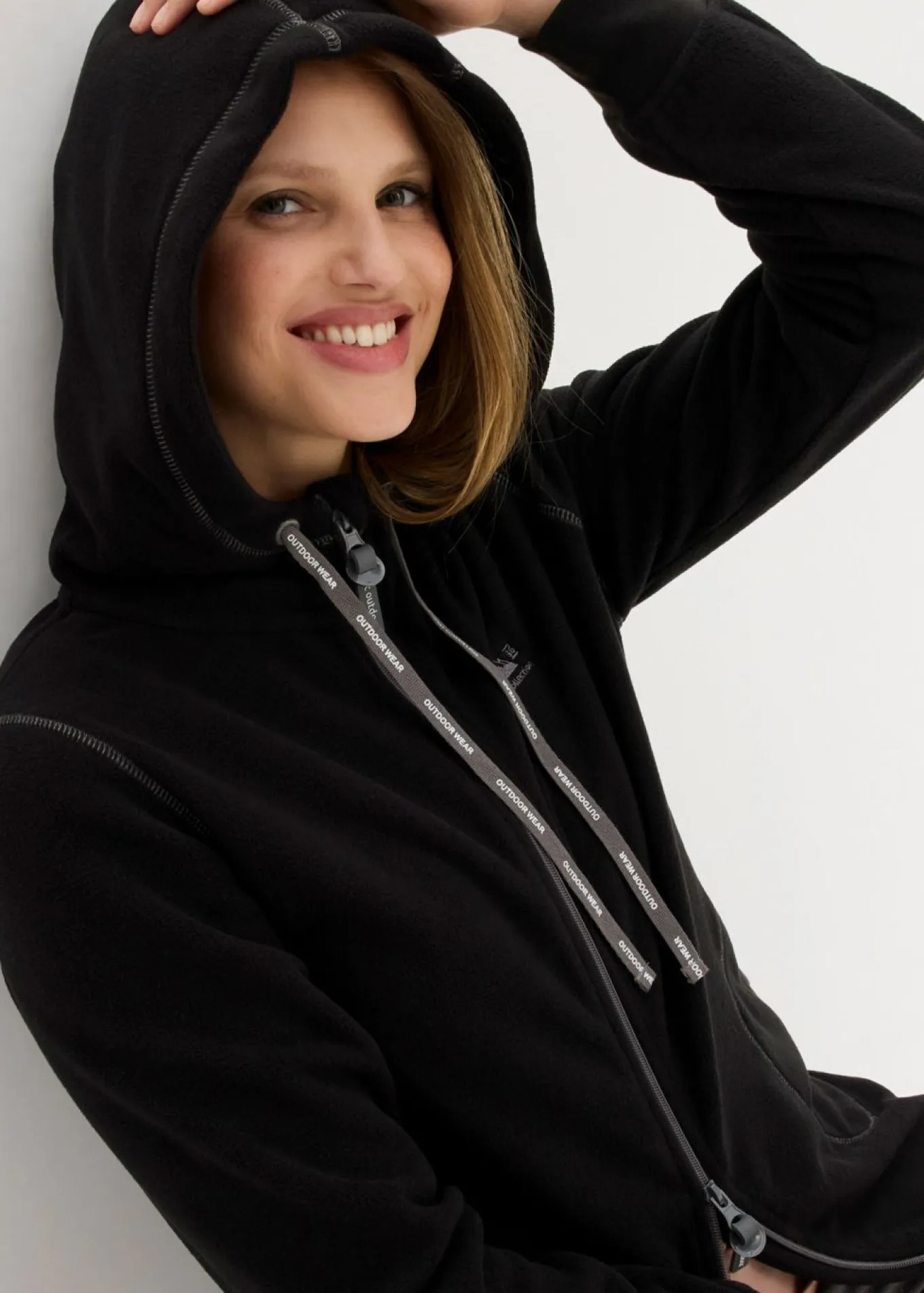 Chaqueta polar con bolsillos con cremallera