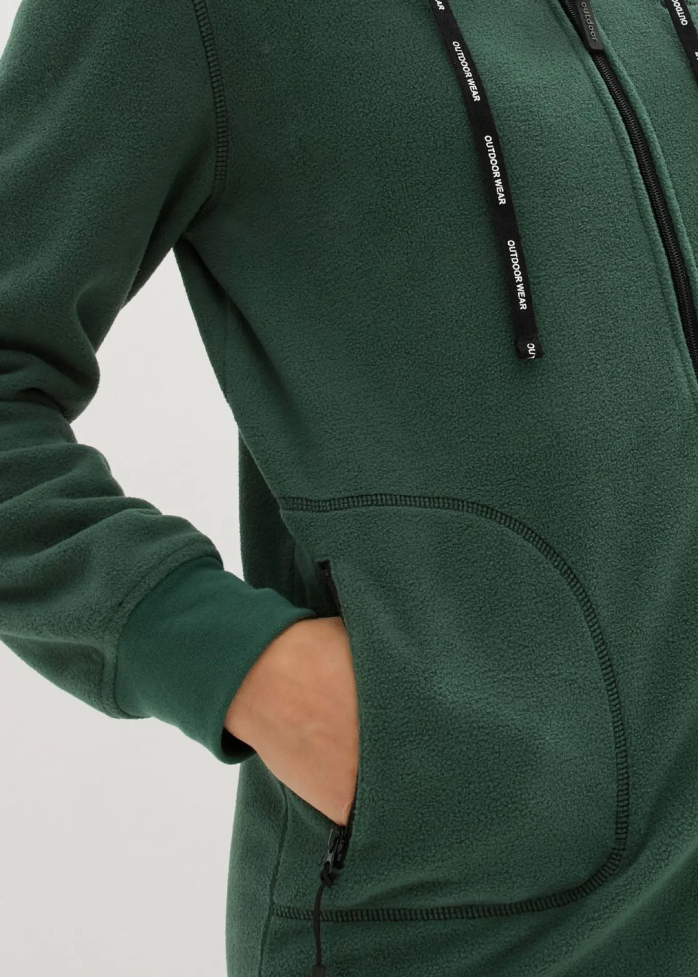 Chaqueta polar con bolsillos con cremallera