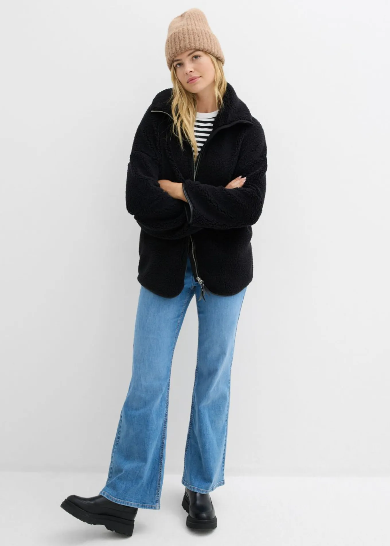 Chaqueta polar con corte holgado